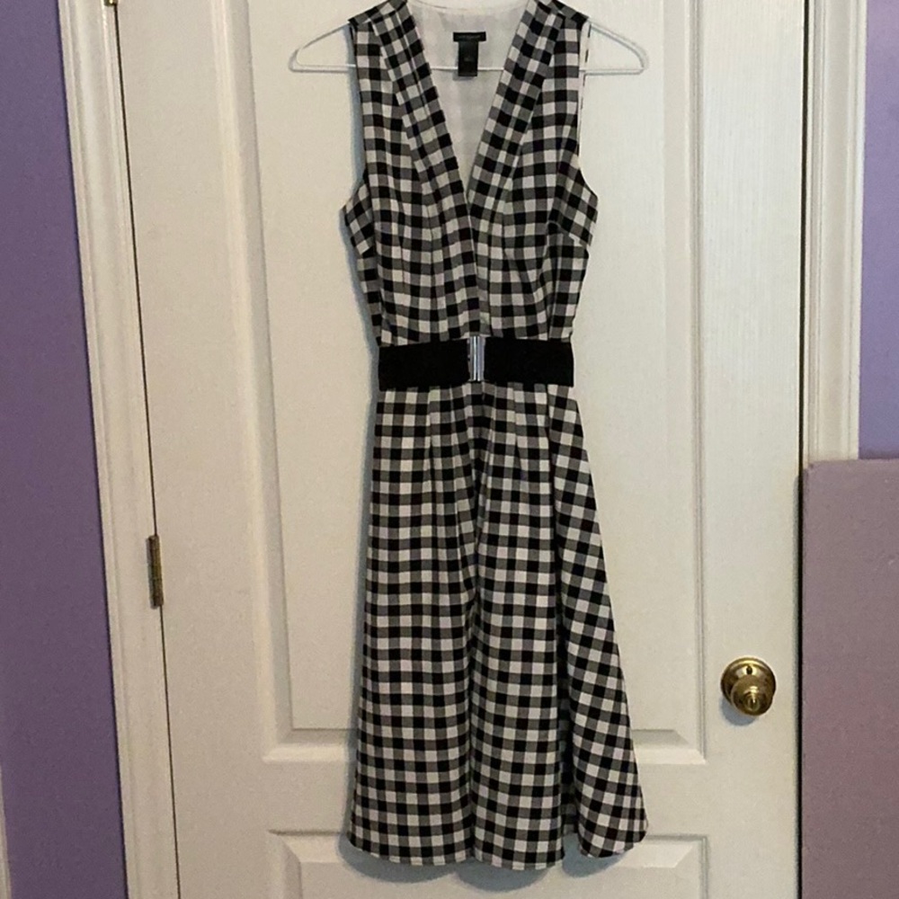 Ann Taylor Black and White A-Line Midi Dress